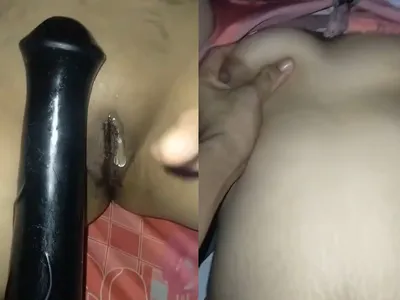 Gấu xinh tươi vú ngon cô bé múp móc lồn bằng sextoy cực sướng